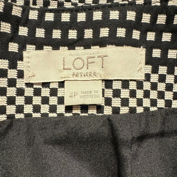 Loft Petites Pencil Mini Skirt size 4 P - Picture 3 of 5